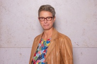 Dr. Christine Tauber