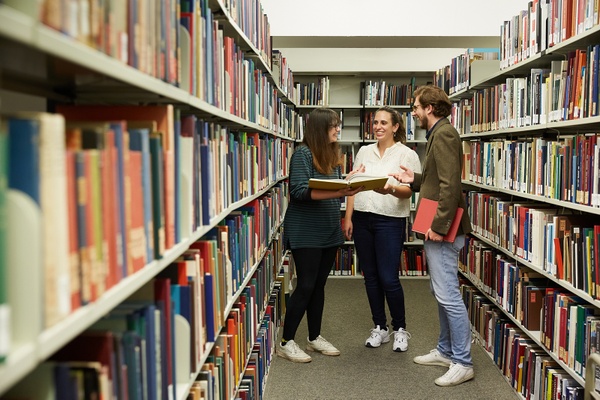 Ausschreibung // Jutta-Held-Preis 2026