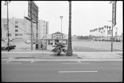 Eva Ehninger - Ed Ruscha, Sunset Boulevard (shoot: June 11, 1966; filmstrip 270, image 0007), Getty Research Institute, Los Angeles 2019