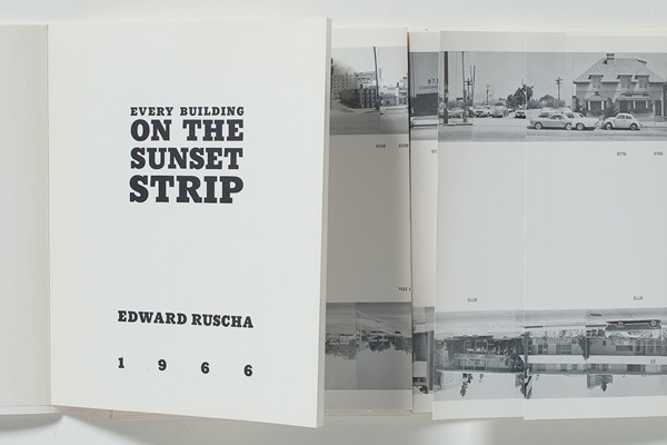 Online-Vortrag // Michael Diers: URBANOTOPIA. On Word and Image and Some Political Aspects in Ed Ruscha's Every Building on the Sunset Strip (1966)