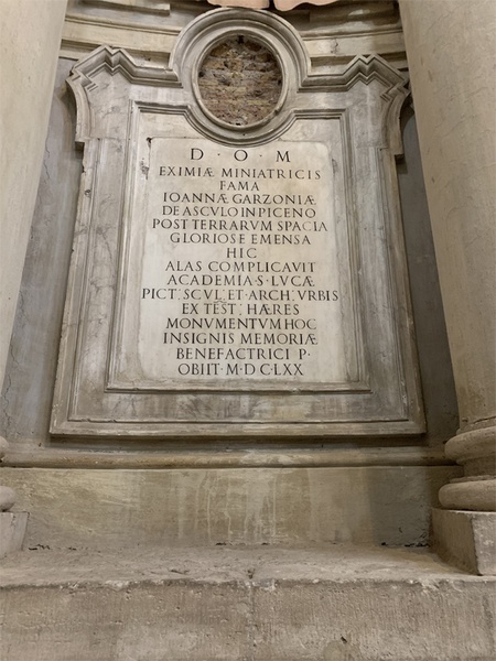 Mattia de’Rossi, Funerary Monument of Giovanna Garzoni on the counterfaçade of the Church of Santi Luca e Martina, Rome,  c. 1698 (Photo: Peter M. Lukehart)