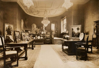 Ausstellungsraum der Kunsthandlung Böhler, um 1930
