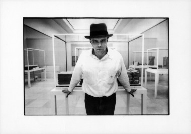 Joseph Beuys, 1968 © Stefan Moses