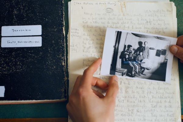 Rebecca Hanna John // Transnational Memory Work as Resistance: Archival Critique in the Artistic Practices of Akram Zaatari, Jumana Manna, and Farah Saleh